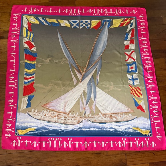 Hermès EN COURSE Silk Scarf. - Picture 14 of 16